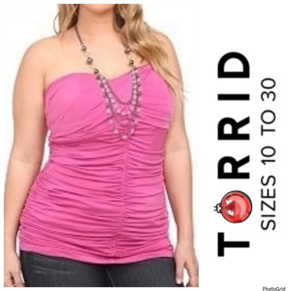 Torrid 3 plus size pink ruched tube top NWT